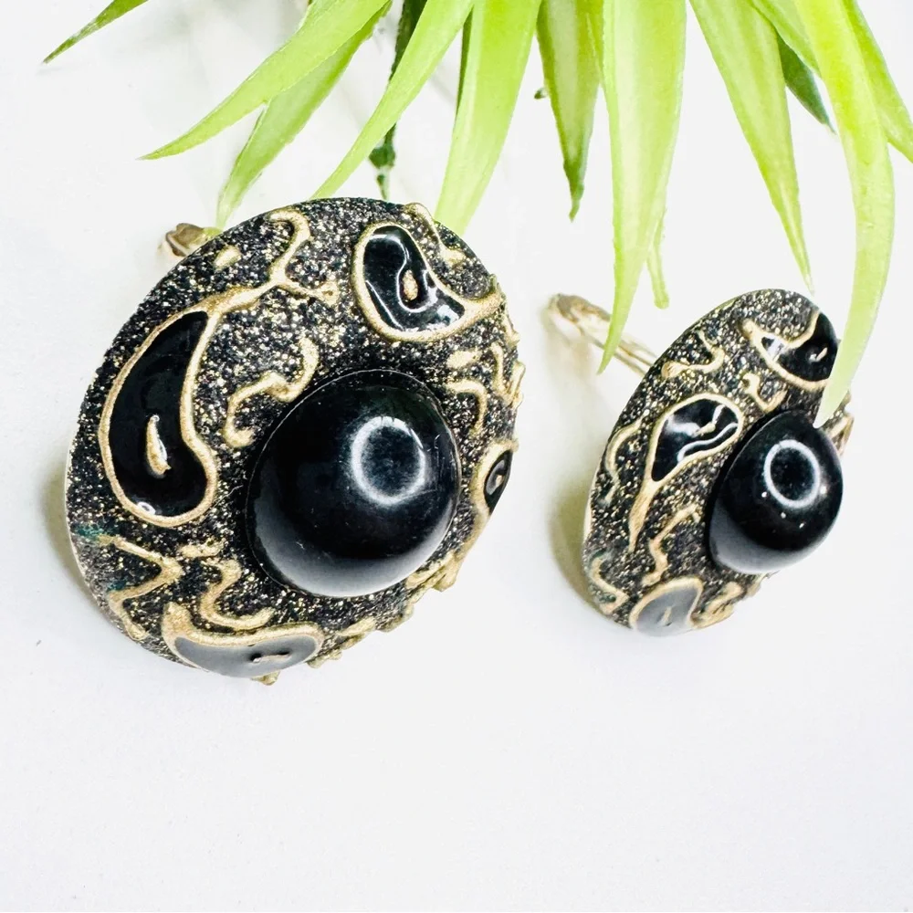 Vintage 80s black